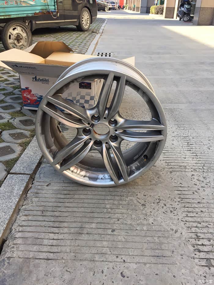 四幅轮毂 出掉就删