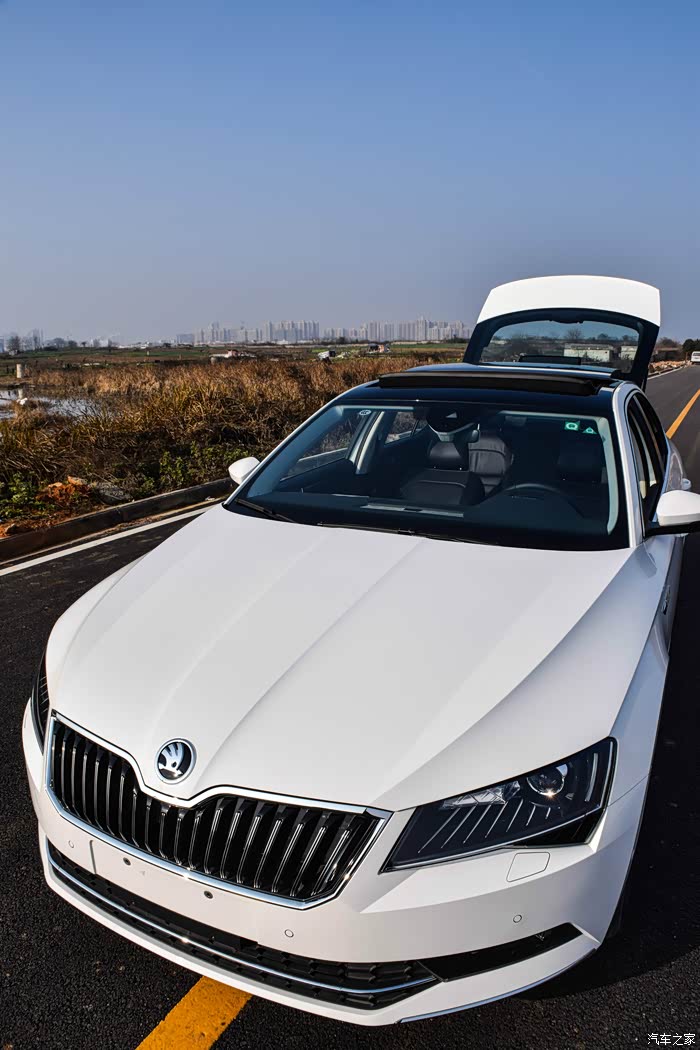 【图】全新速派330tsi 廊柱白详细提车作业 多图!