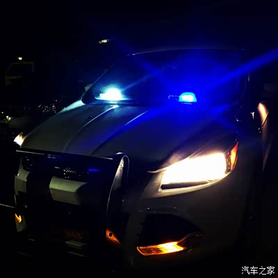 凑齐最后一块拼图———北美翼虎提车及警车化改车作业