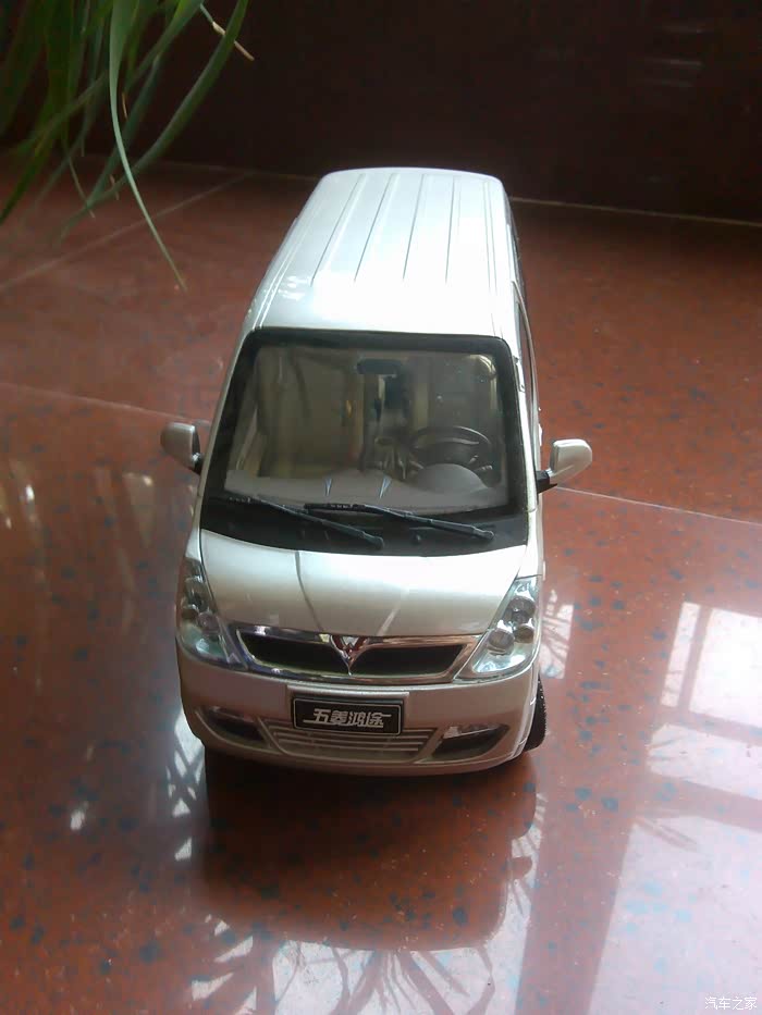 车模】之新时代微面五菱鸿途(悬架细节已补充)_模型论坛_汽车之家论坛
