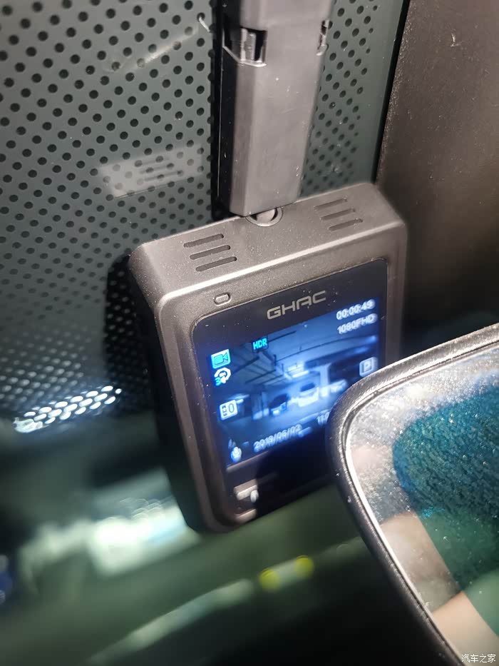 行车记录仪怎么连接手机