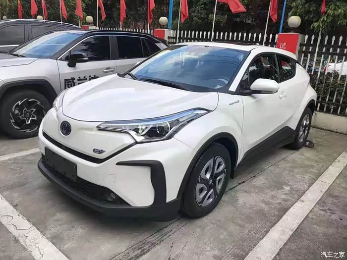 【图】chrev白色比较靓,超值价提车_丰田c-hr ev论坛_汽车之家论坛
