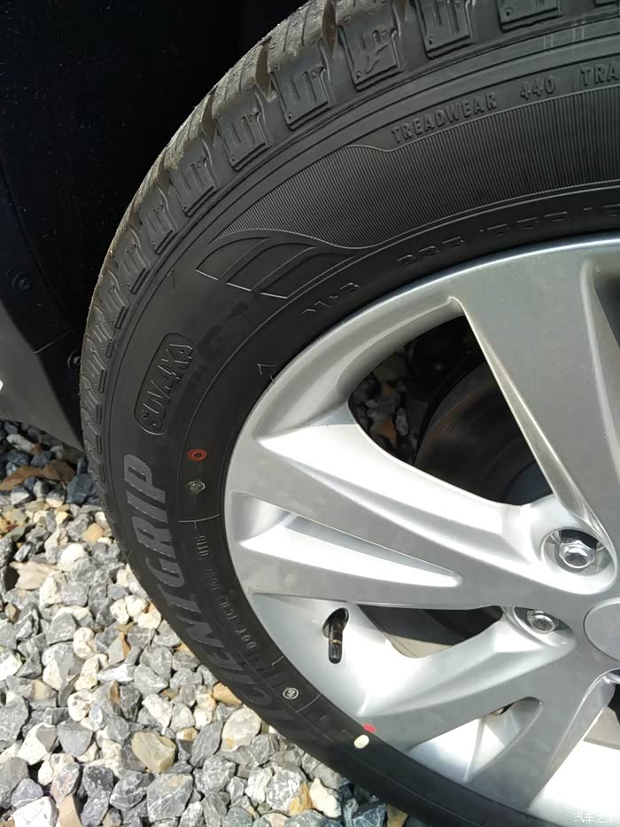 大家把自己的轮胎照片发来看看哈