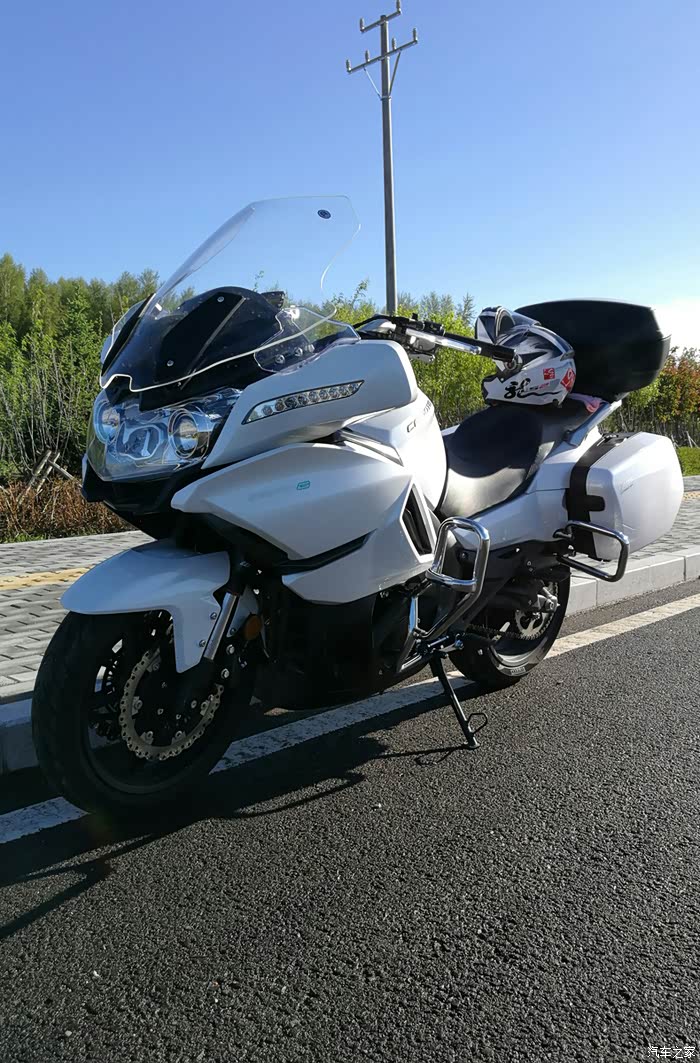 春风 国宾650保险杠安装效果图