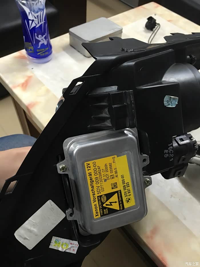 有那个改灯的朋友用的是海拉4安定器