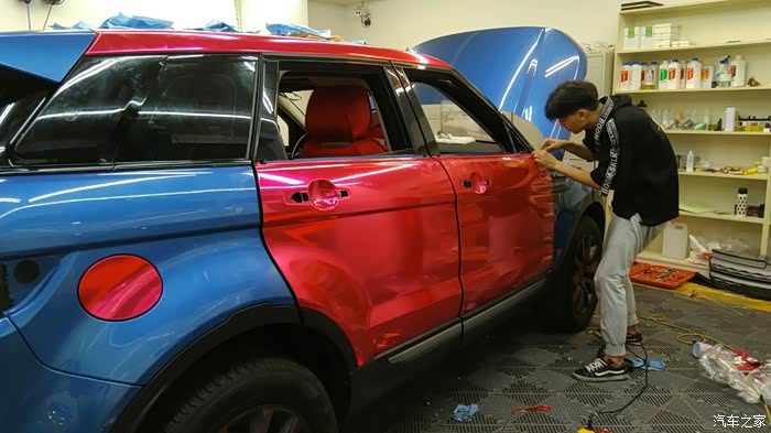 路虎极光改色玫红镜面膜