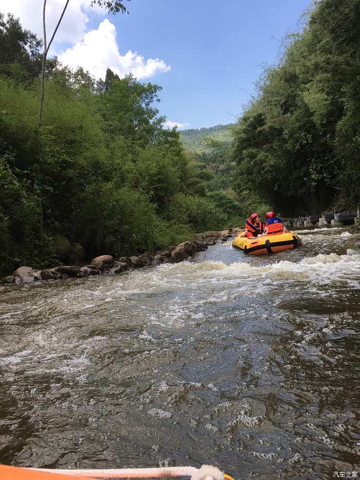 龙泉谷漂流