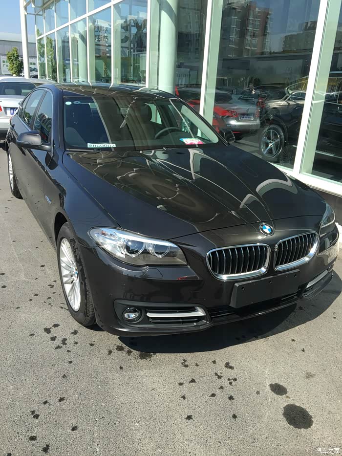 宝马525li巴西棕领先迟来的作业