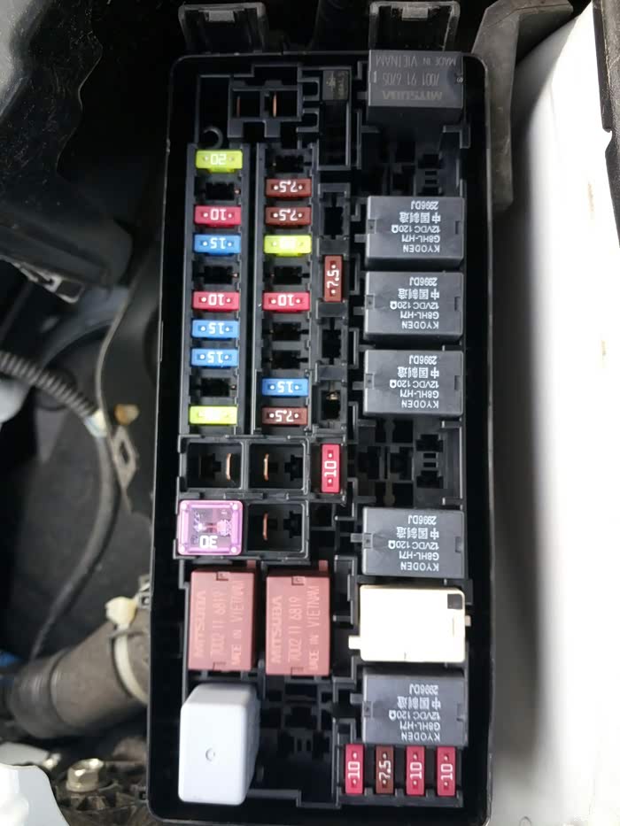 121 | 回复: 5 哥瑞论坛 汽车保险丝 板凳发表于 2017-7-11 21:18:25