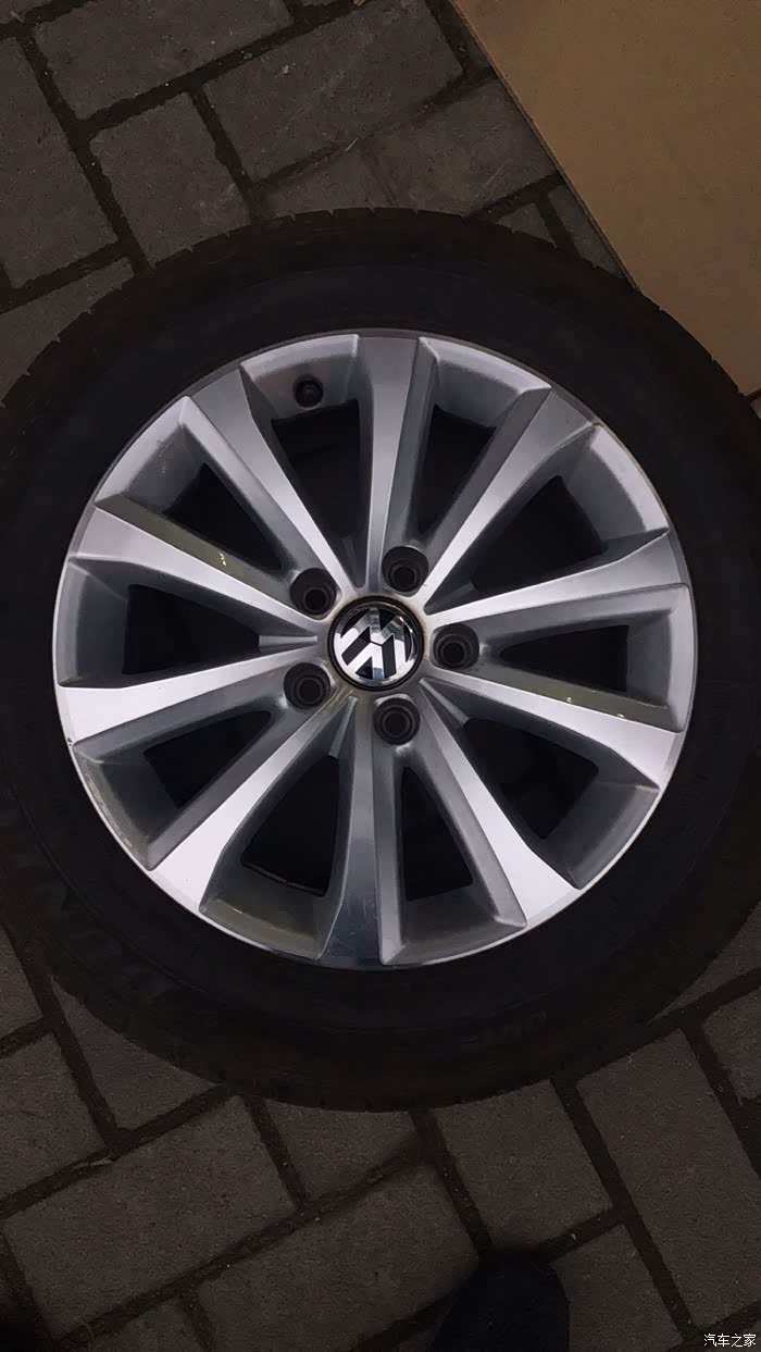 求迈腾b7原车二手轮毂16寸一个