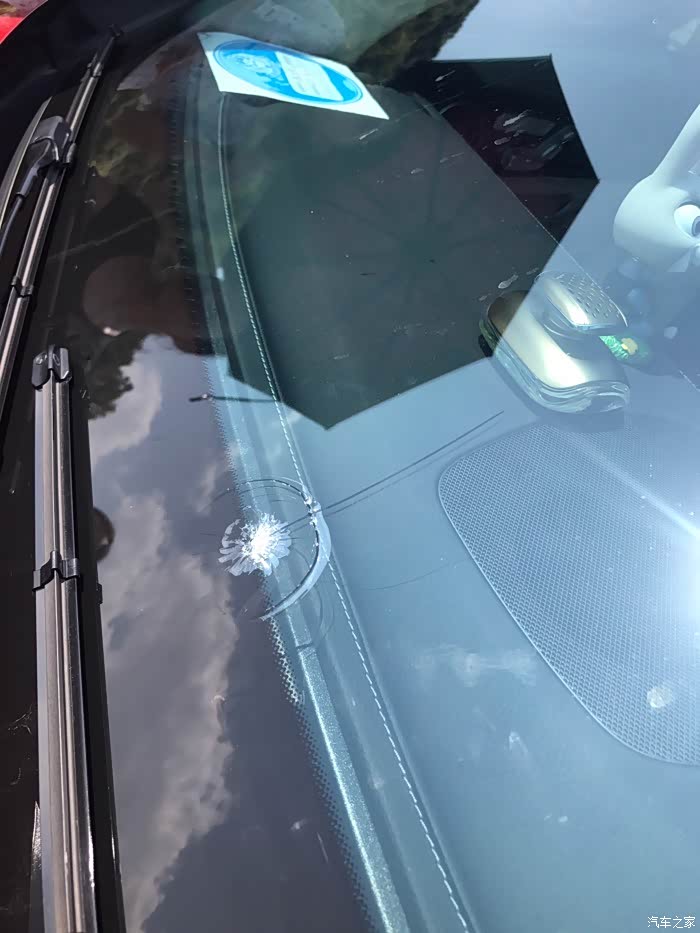 【图】更换前挡风玻璃_奔驰c级论坛_汽车之家论坛