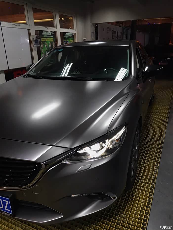 马自达阿特兹电光钛灰车身改色贴膜案例 爆款颜色(转自头条)