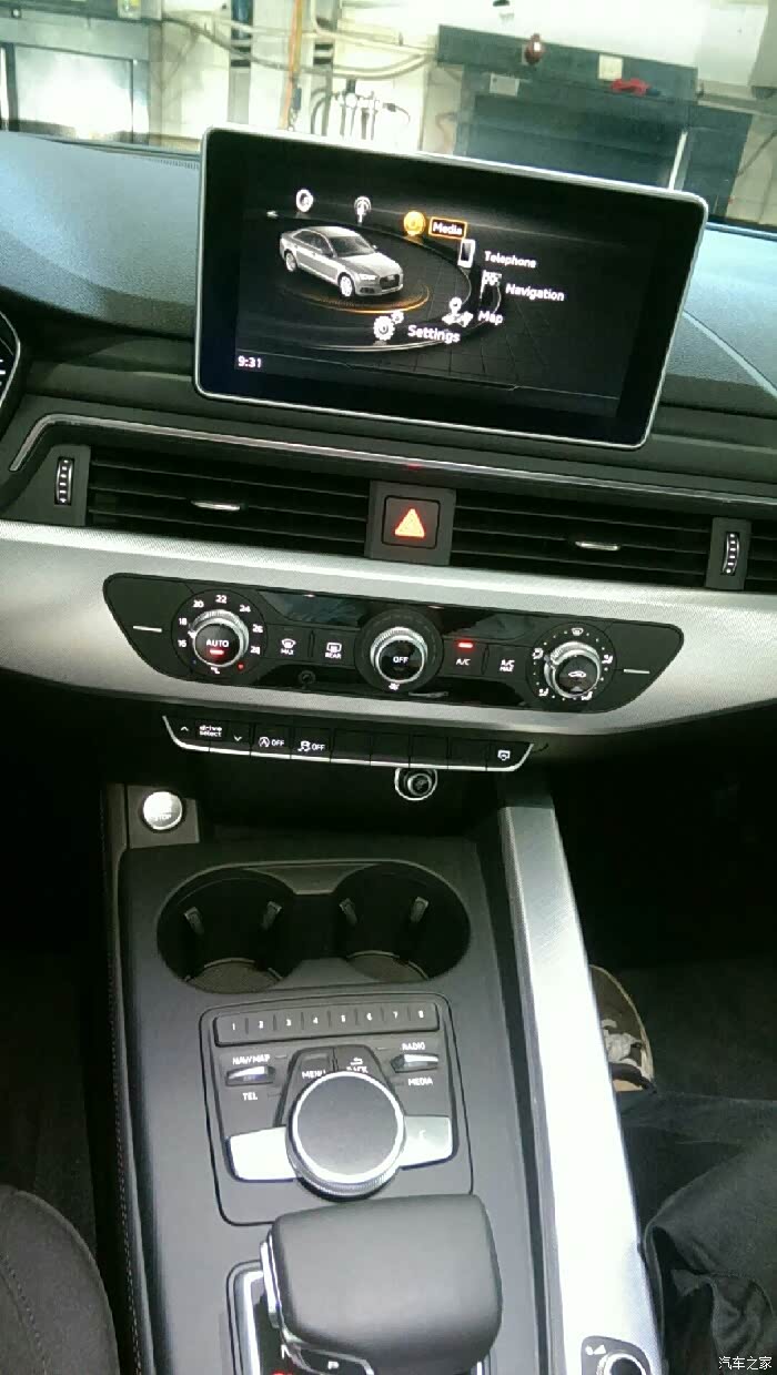【图】新a4这个屏幕是伸缩的吗?_奥迪a4l论坛_汽车之家论坛