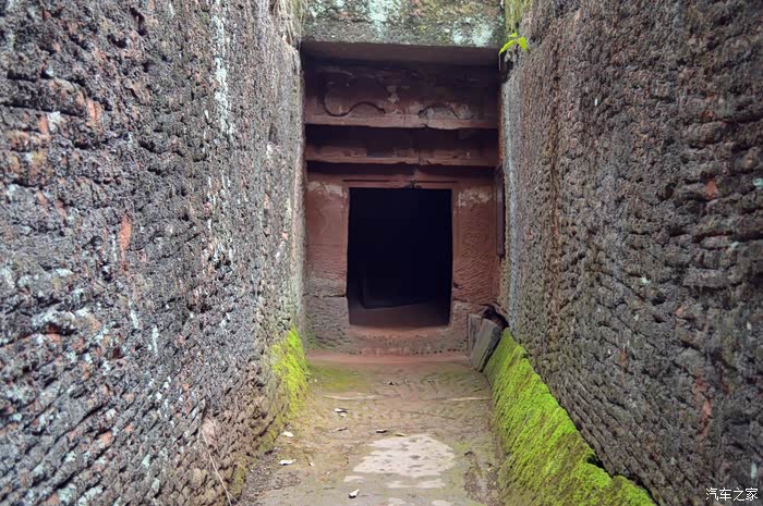 四川cs35车友会刘皇叔探寻江口汉崖墓群