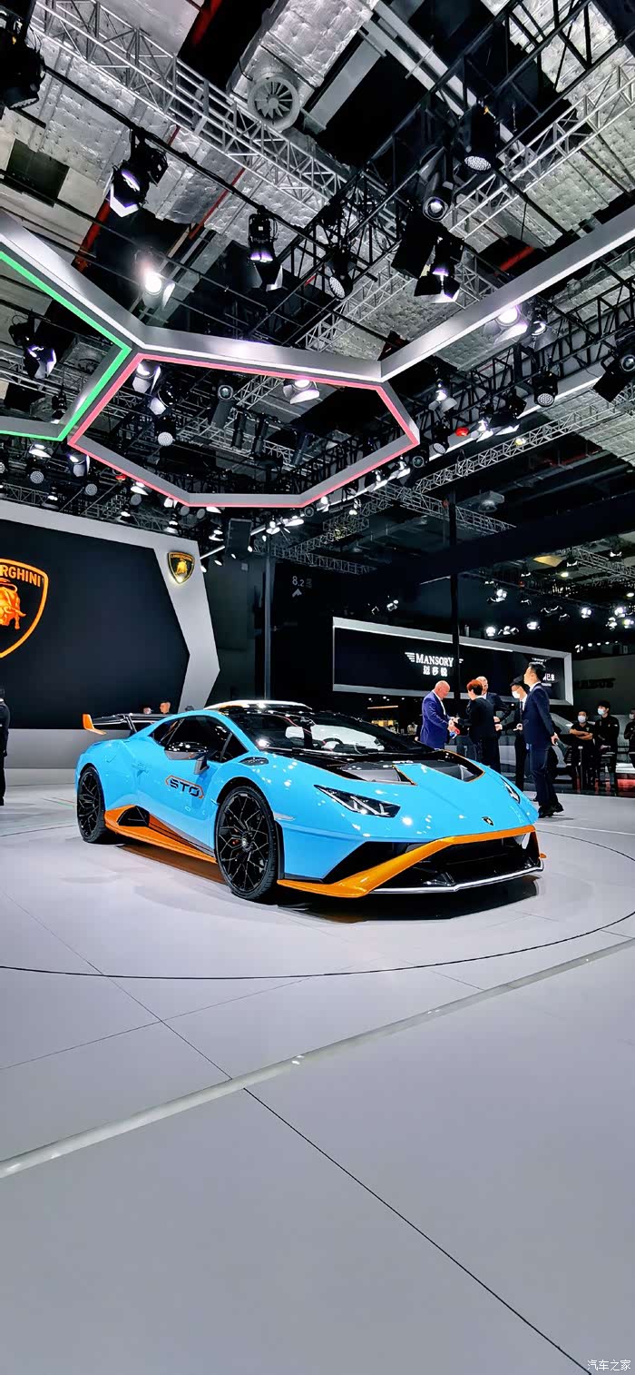 兰博基尼小牛sto国内首秀