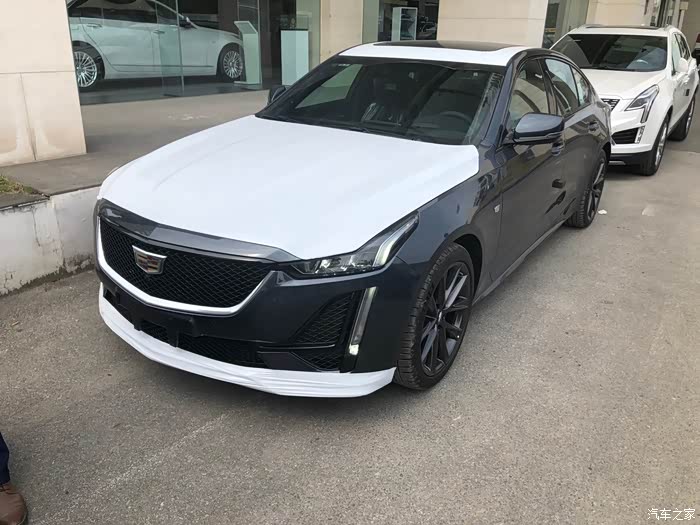 上海ct5顶配铂金水墨灰提车需要等多久有了解的朋友吗