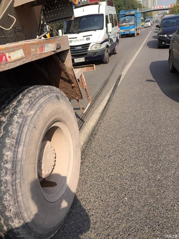 刹车距离都有10米