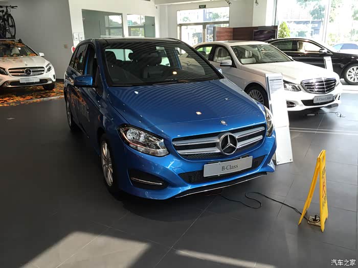 动感b200蓝色提车报告换amg轮毂另建立个厦门b级车友群