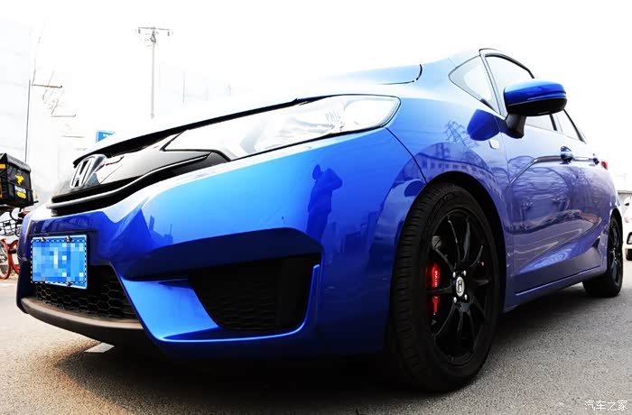 套雅泛迪16寸sl77轮毂就花2500元湿跟我说这只级  心在流血啊