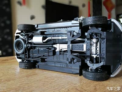 五十铃mux越野车模型评测!美图!附改装