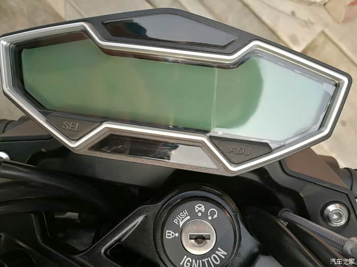 春风nk400仪表自己裁膜贴膜