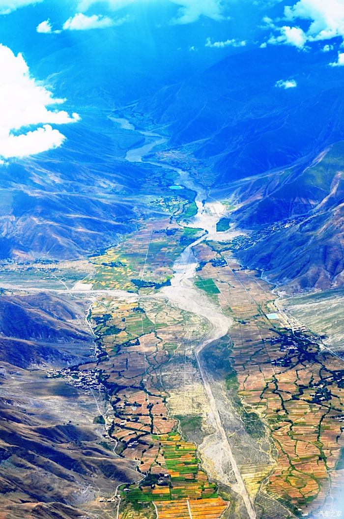 雅鲁藏布谷地图片