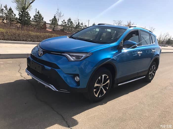 春光四溢带着我的蓝色荣放开启新征程