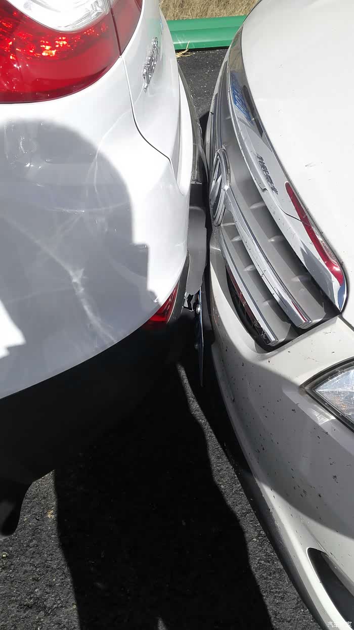 【图】今天追尾了_长安cs35论坛_汽车之家论坛