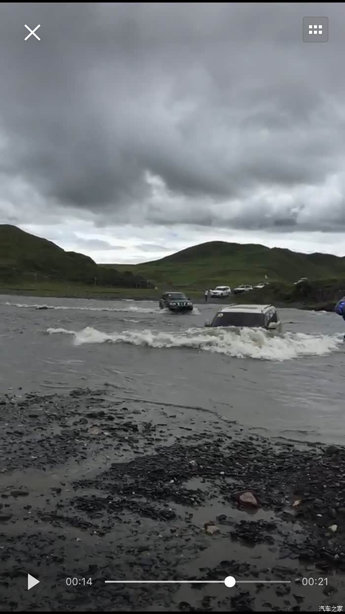 700mm涉水 普拉多的花样挑战