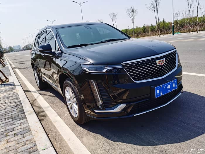 人生就像是一块调色板五彩斑斓凯迪拉克轻混xt6