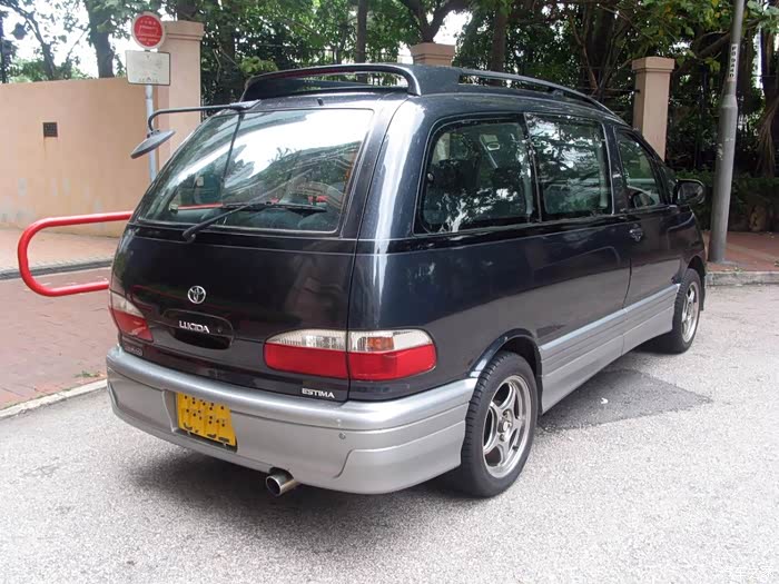 港版右軚老霸王tcr10estimalucida