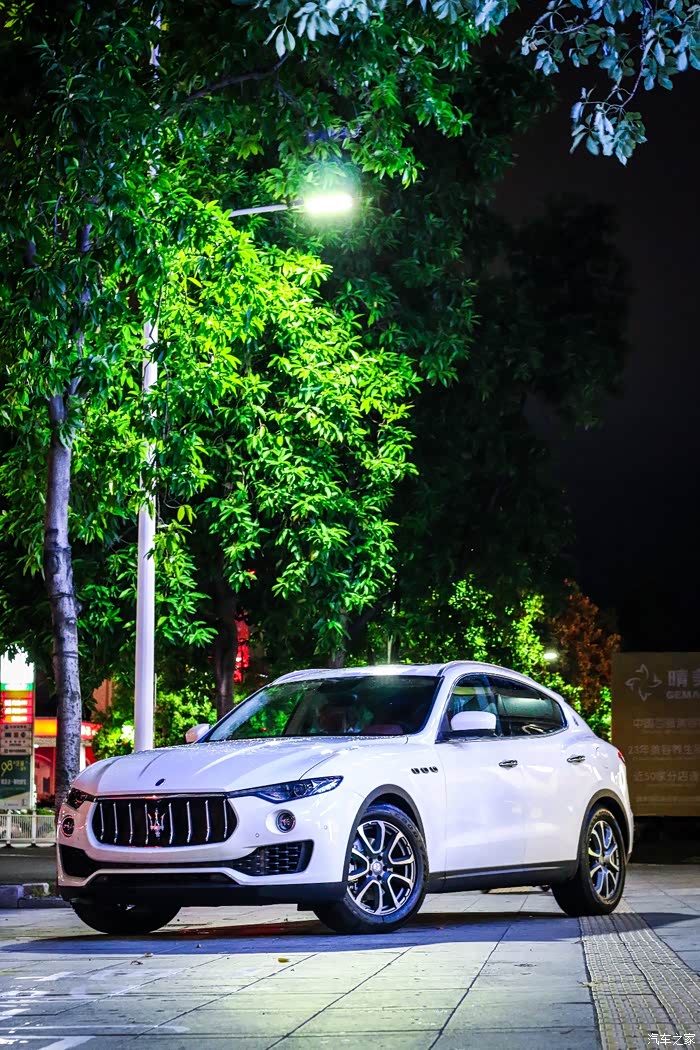 全能海王玛莎拉蒂levante