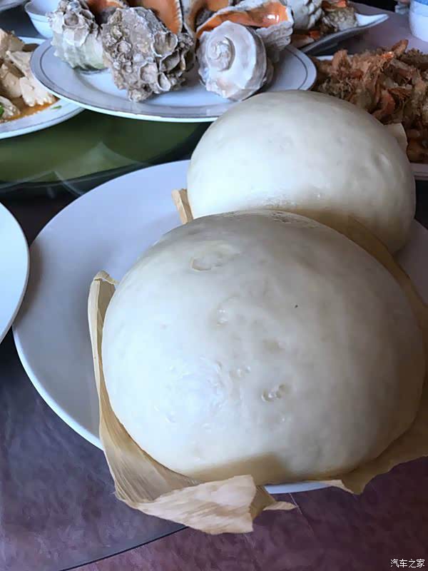 大馒头,长岛以面食为主,可苦了此次同行的小范同学——吃不到米饭!