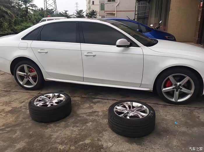 奥迪17寸轮毂带胎出售