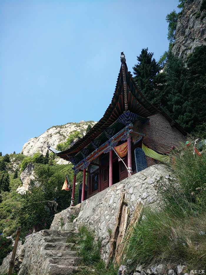 康乐莲花山风光不登顶不知它的险俊