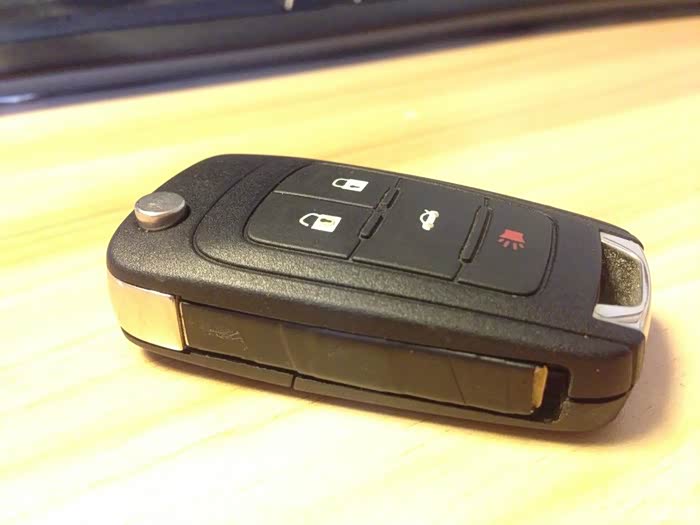 君威遥控钥匙困惑的解决