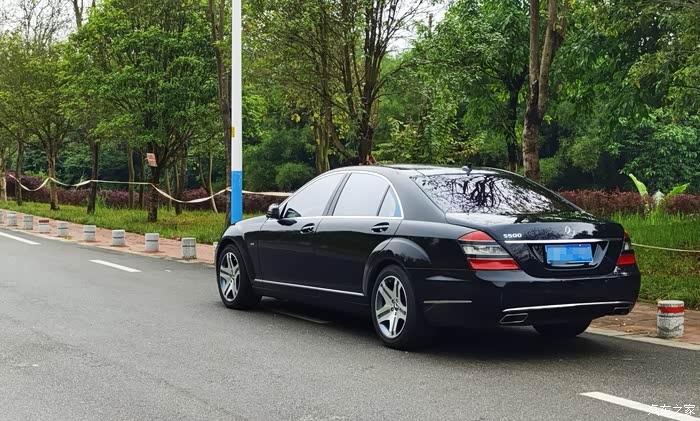 【图】改装w221最美尾灯!_奔驰s级论坛_汽车之家论坛