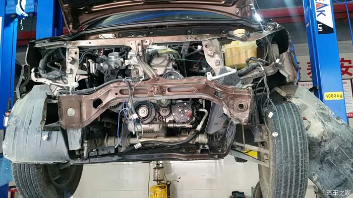 哪有我的大,大梁都变形了,现在修好了,反正心里感觉不爽