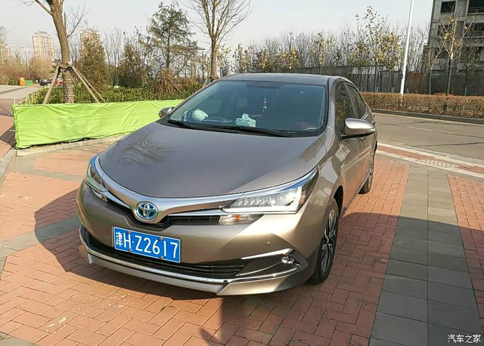 【贴膜作业】卡罗拉柏青铜双擎精英贴膜,多图,望斑竹满意给精!