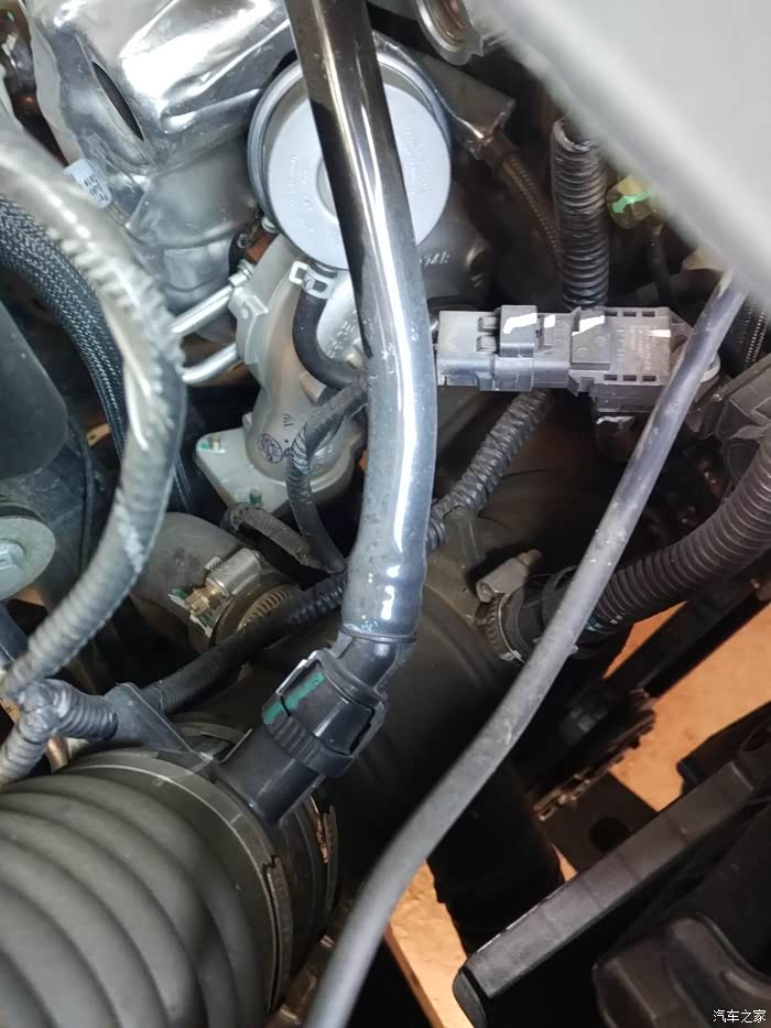 关于发动机废气管的问题