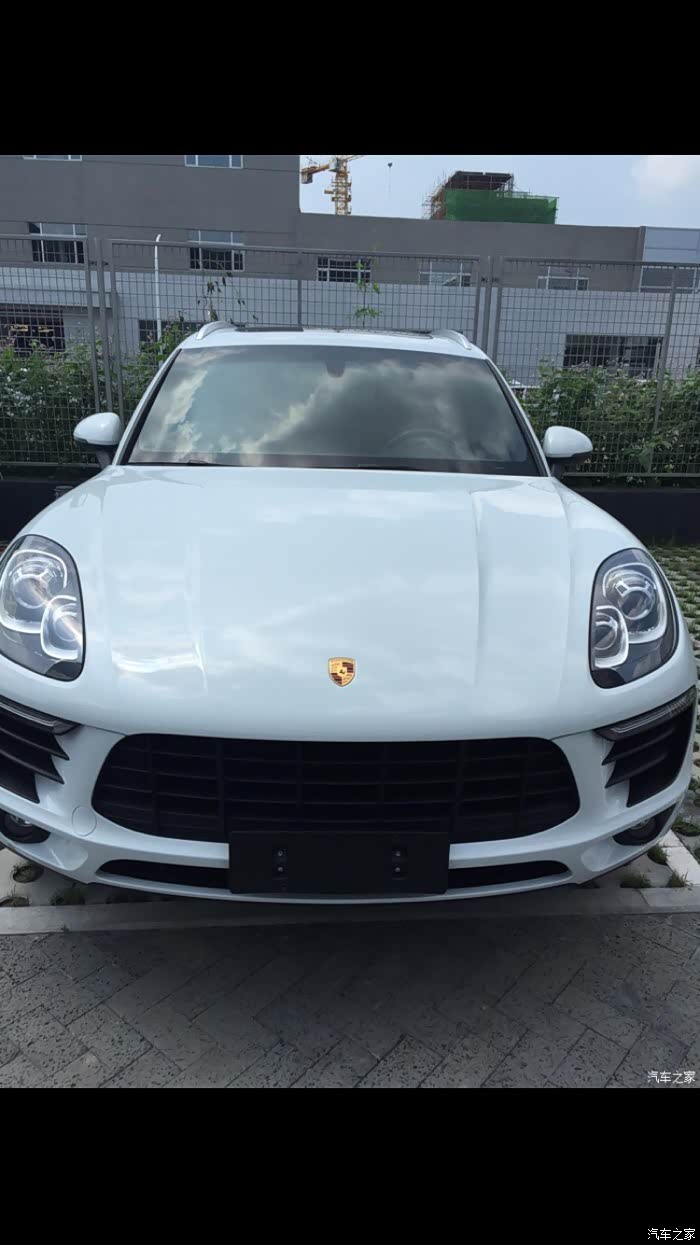 【图】大家选的白色都是金属漆吗?_macan论坛_汽车之家论坛