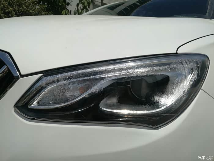 别克新英朗大灯总成多少钱