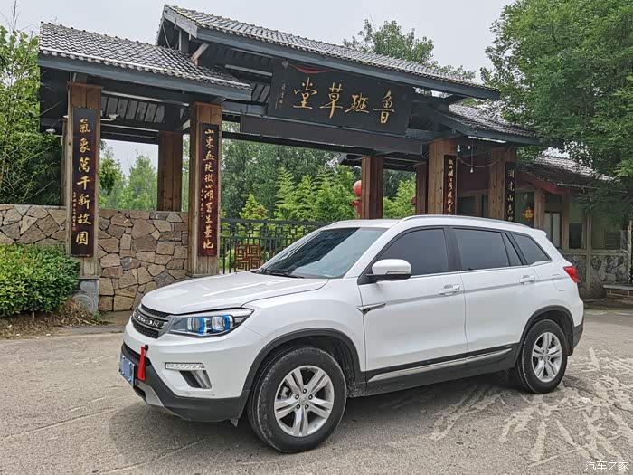 爱车伴我自驾鲁班草堂感受自驾的乐趣