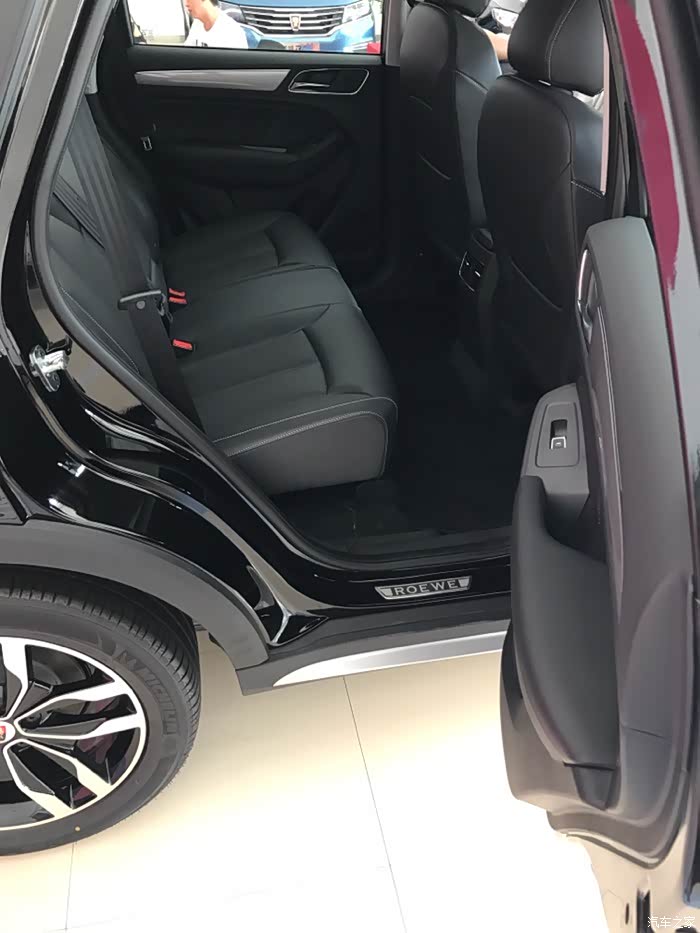 【图】看车记与美食 rx5 自动互联智享_荣威rx5/rx5新能源论坛_汽车之