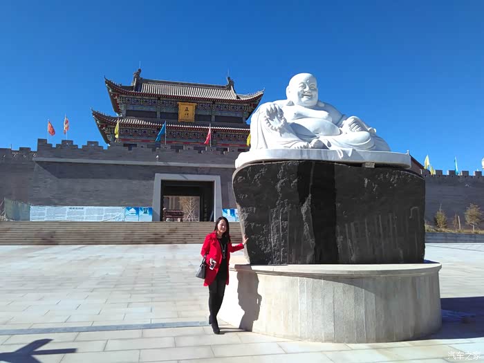 天降雄狮小宝满血复活后带小姨子骊靬古城金山寺一日游