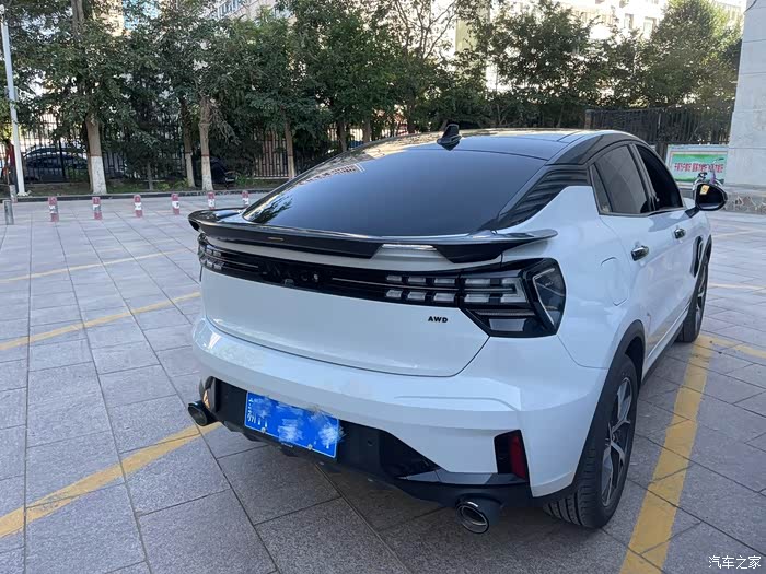 【图】05 这个尾翼挺好看_领克05论坛_汽车之家论坛