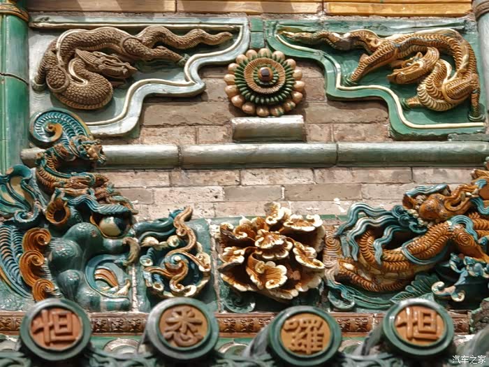 山西临汾广胜寺的明代琉璃装饰