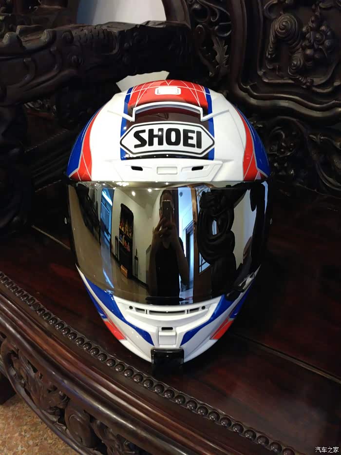 shoei x14头盔的简单开箱