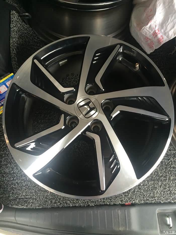 奥德赛原车轮毂一套出售