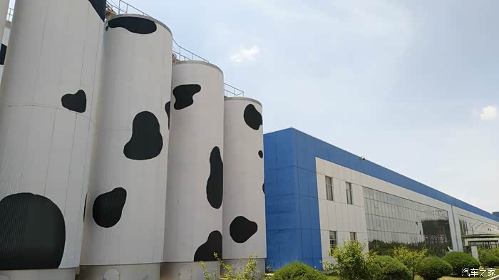 在蒙牛总部基地的博物馆,你可以看到生活是多么的美好.